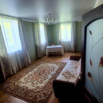 Будинок з усіма зручностями та багатьма госпударським спорудами. Ділянка 47 сот. 45412