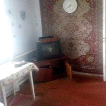 продам хату в селі Воронківці