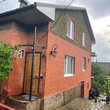 Продаж готового до проживання будинку з банею на дровах в казковому селі Бобриця