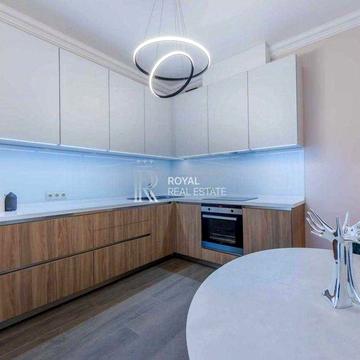 Продаж квартири Київ ЖК «Central Park» 1 кімната 42 м² Печерськ Бізнес-клас Панорамний вид Підігрів підлоги Паркінг Охорона ЖК «Central Park»
