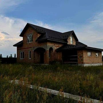 Будинок у Макарові | 212 м² | 15 соток | Під завершення |