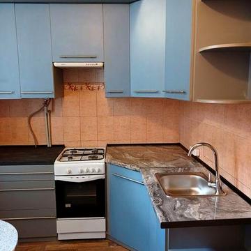 Сдам 2к сталинку в центре,ул.Кониського д.1,46 м2,цена 12000грн.