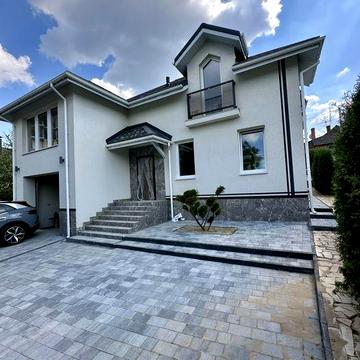 Преміум будинок 190 м² у центрі Вінниці з СЕС. Без комісії!