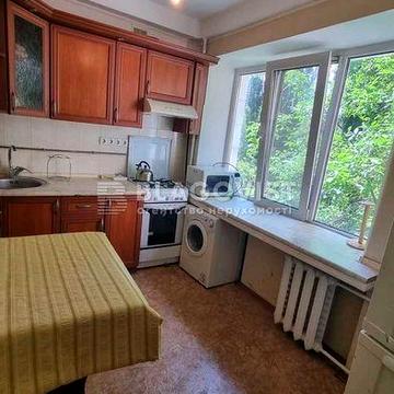 Продаж 2к Дзюби Івана (Сосніних Сімї 2а