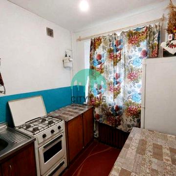 Продається малосімейна квартира по вул Довженка 8(60)