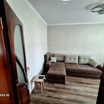 Продаж 3к . Хороший Ремонт.. Терміново.