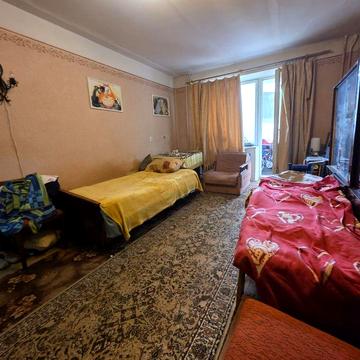 Продаж 1-кім. квартири 31.2 м.кв., в. Низинна
