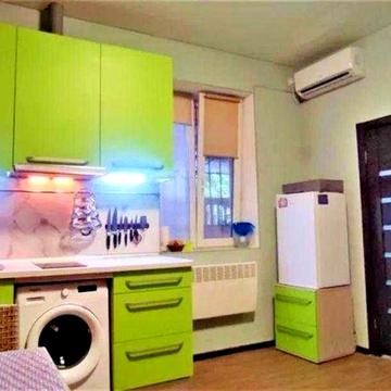 Продам мини-домик парк Артема