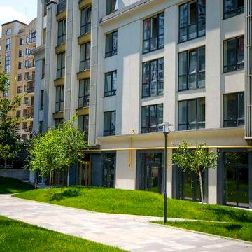 ЖК Бургундія продаж квартири на середньому поверсі ЖК Бургундія