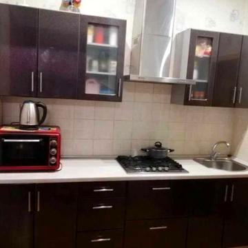 Продам 2 кімнатну квартиру в Шевченківському районі міста.