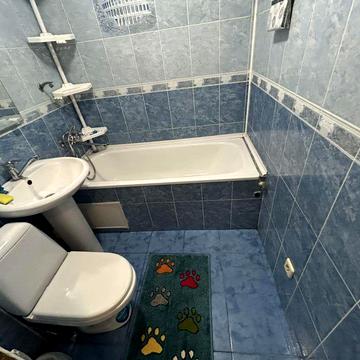 Новинка!Продам 2 кімнатну квартиру біля Парка Олександрія , Ваучер, Євідновлення!