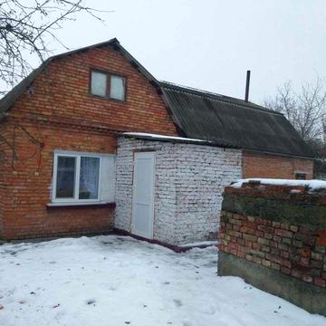 Терміновий продаж будинку з ремонтом і великою ділянкою — можливість розширення