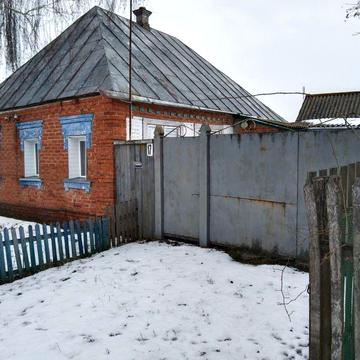 Будинок в селі 30 км. від міста Суми.