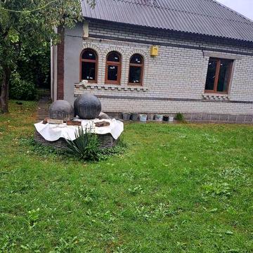 Будинок, житло, нерухомість