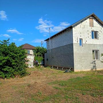 Продам дом на Ветеране, 1 массив