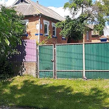 Продам будинок  в селі Куна