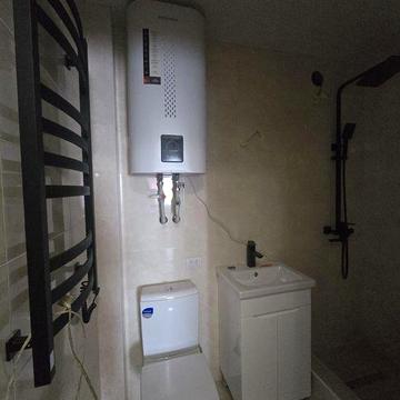 Продам 3 кімнатну квартиру 2 поверх площа 55м автономне газове опалення