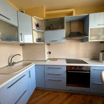 В продаже Трехкомнатная квартира с ремонтом Королева/ Вильямса