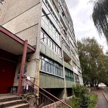Продаж малосімейки на Вітрука 55