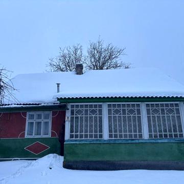 Будинок в селі.
