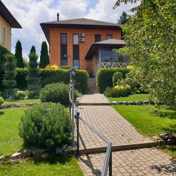 Продам коттедж+ будинок. Нові. Екслюзив