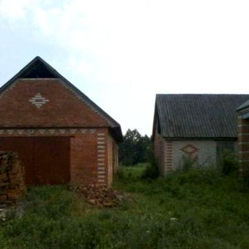 Дім за містом Ромни с.Бобрик 10 км від міста біля річки.