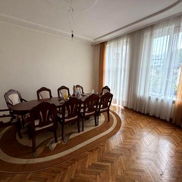 Оренда квартири-офіс