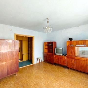 Продаю квартиру в заводскому районі