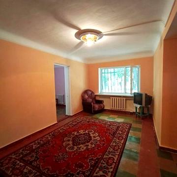 Продам світлу і теплу 2-кімн.квартиру