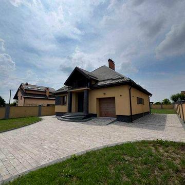 Без комісії!!! Продаж vip 2-поверхового будинку з ремонтом в Сокільниках біля Львова