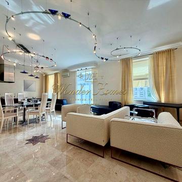 Продажа 3к. квартиры PREMIUM класса 135 м2   ул. Крещатик, 21