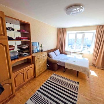 БЕЗ %! Продам квартиру. Драгоманова 40Б