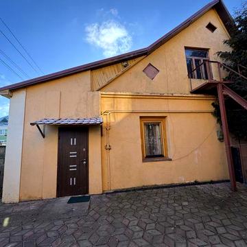 Двокімнатна частина будинку з автономкою на Теліги