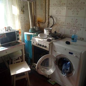 Продам свою 3 комнатную квартиру очень теплая.