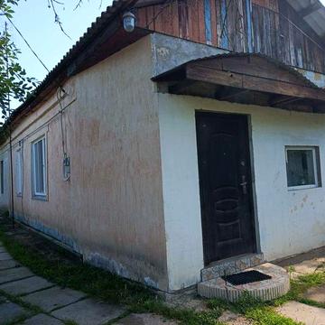 Продається будинок, частина будинку 1/4