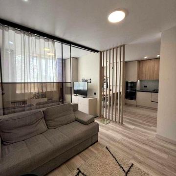 1 квартира, Дизайнерський ремонт, Новобуд, Мікльоша, Львів