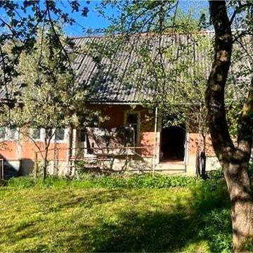 Будинок у Рахові + земельний бонус