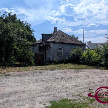 продаємо частину будинку в м.Сміла (р-н школа Інтернат)