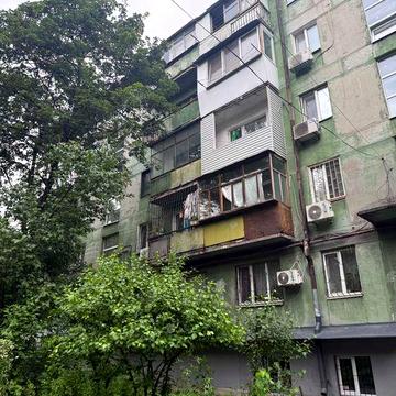 Продам 3 к - хрущевку на пр. Поля