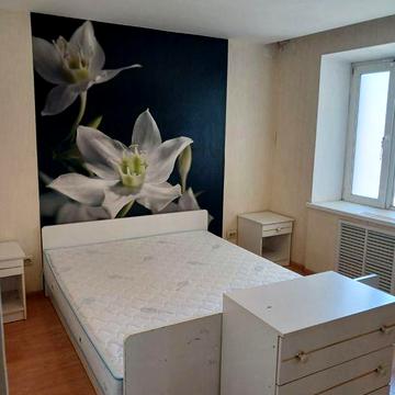 Двохкімнатна квартира Пр.Повітряних Сил України.