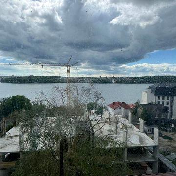 Продаж квартири Новий світ