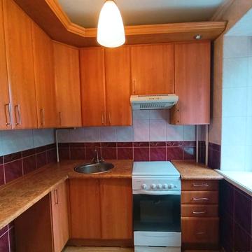 Продаж 2 кімнатної квартири. Виставка.