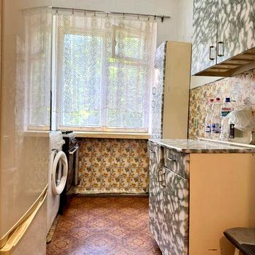 Оренда 2х кімнатної, УЗБЕЦЬКА - БІЛОРУСЬКА, є МЕБЛІ та ТЕХНІКА, засклений БАЛКОН!