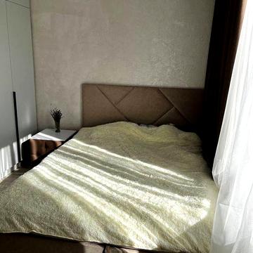 Кутовий таунхаус з ремонтом, меблями та технікою в Білогородці