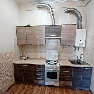 Жовківська вул. (Декабристів), 7