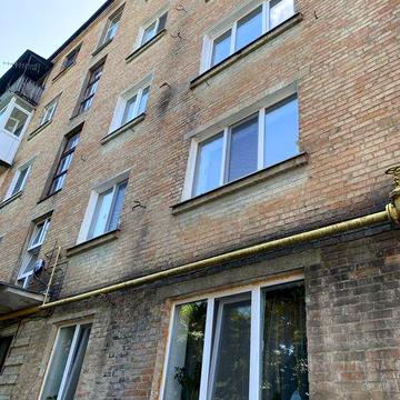 Продам 2-х ком квартиру