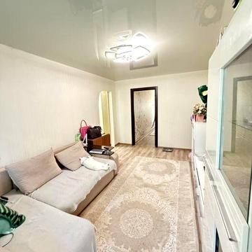 Продам 2 -кімнатну квартиру р-н 13 школи біля Дендропарку . Сертифікат