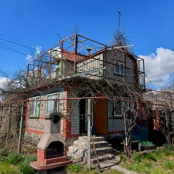 Будинок в дачному кооперативі