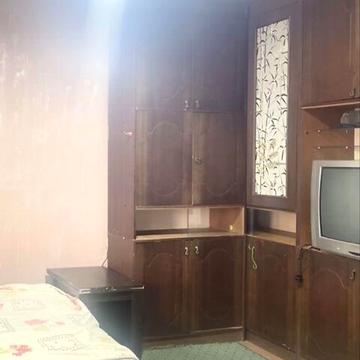 Продам квартиру вул.Розумовська