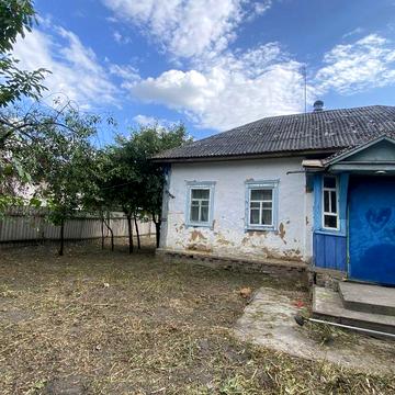 Продається будинок у селі Плиски.
